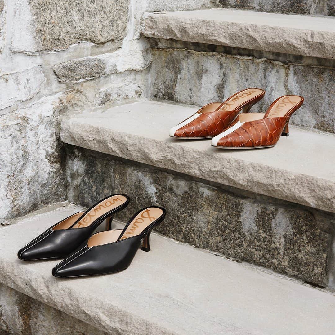 サムエデルマンのインスタグラム：「The TEV Slip-on Kitten Heel. Now available at samedelman.com  #SamEdelman #FORCESOFNATURE #PreFall2020」