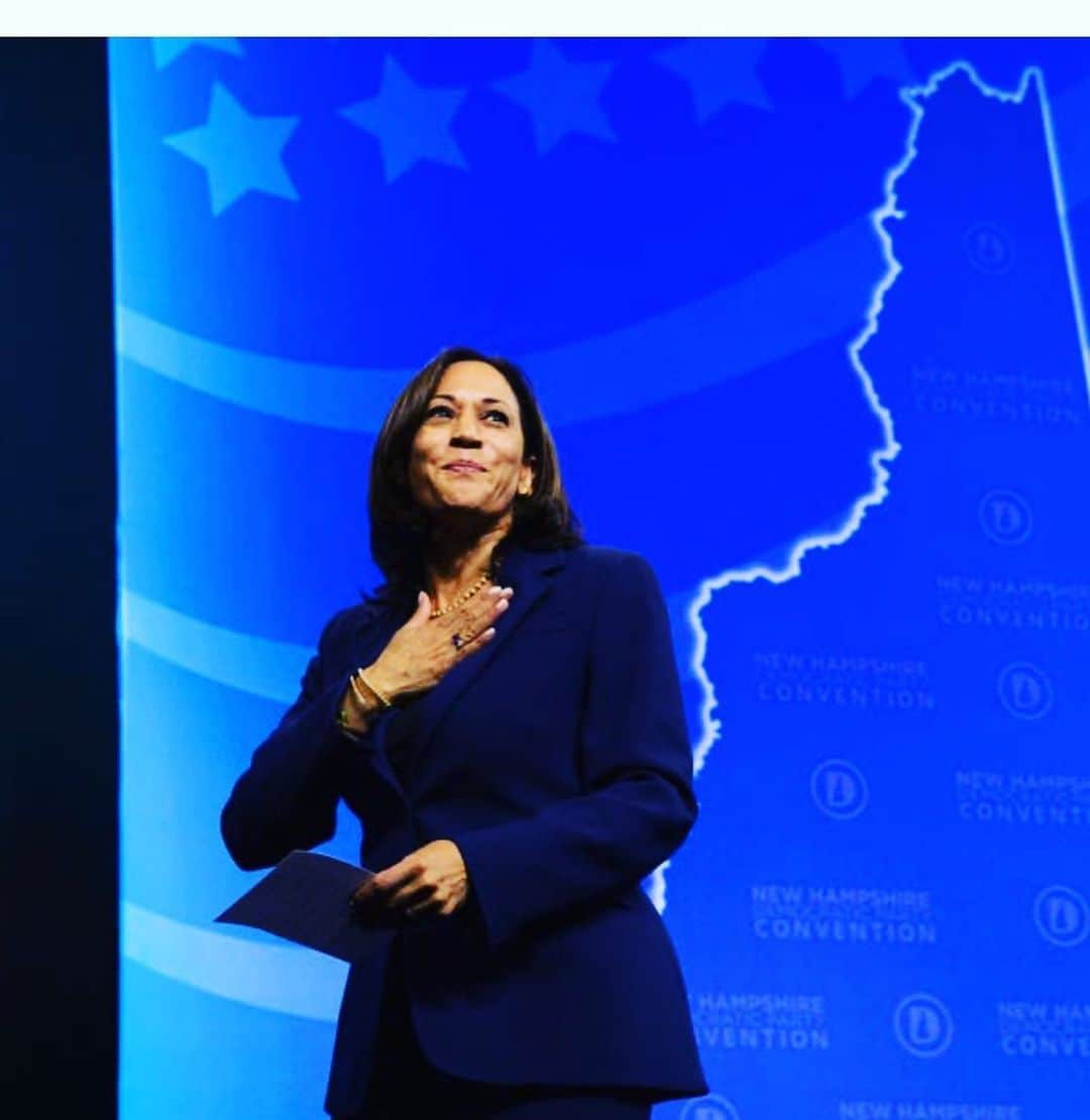 コンスタンス・ジマーさんのインスタグラム写真 - (コンスタンス・ジマーInstagram)「This gives me hope. First woman of color to be nominated for national office by a major political party. You got this @kamalaharris and we got you! #vote #thetimestheyareachangin #bidenharris2020 #letsdothis」8月12日 8時20分 - constancezimmer