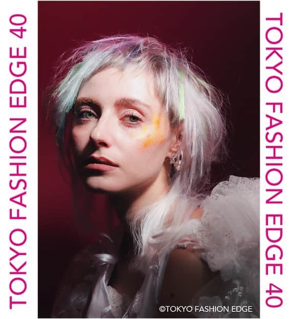 東京ファッションエッジ／プロフェッショナル東京のインスタグラム：「TOKYO FASHION EDGE 40号に掲載の美容師様をご紹介します😚  内海敬太 @utsumi_keita   Hair : Keita Utsumi Make : Takako Ikeda Photo : Ray Ogishima Stylist : Kaori Mitsuki Model : cesca  ----------------------------------------------------  #東京ファッションエッジ　#tokyofashionedge #内海敬太  #profeshionaltokyo #クリエイティブヘア #creative #クリエイティブヘアスタイリスト #creativehairstylist #hair #ヘアスタイル #hairstyle #ヘアカラー #haircolor #メイク #make #makeup #ファッション #fashion #美容師 #ヘアスタイリスト #hairstylist #hairstylistjapan #美容学生 #modermsalon #colorsync #hairtransformation #hairinspo #hairofinstagram #美容学生と繋がりたい #fashionista   ----------------------------------------------------」