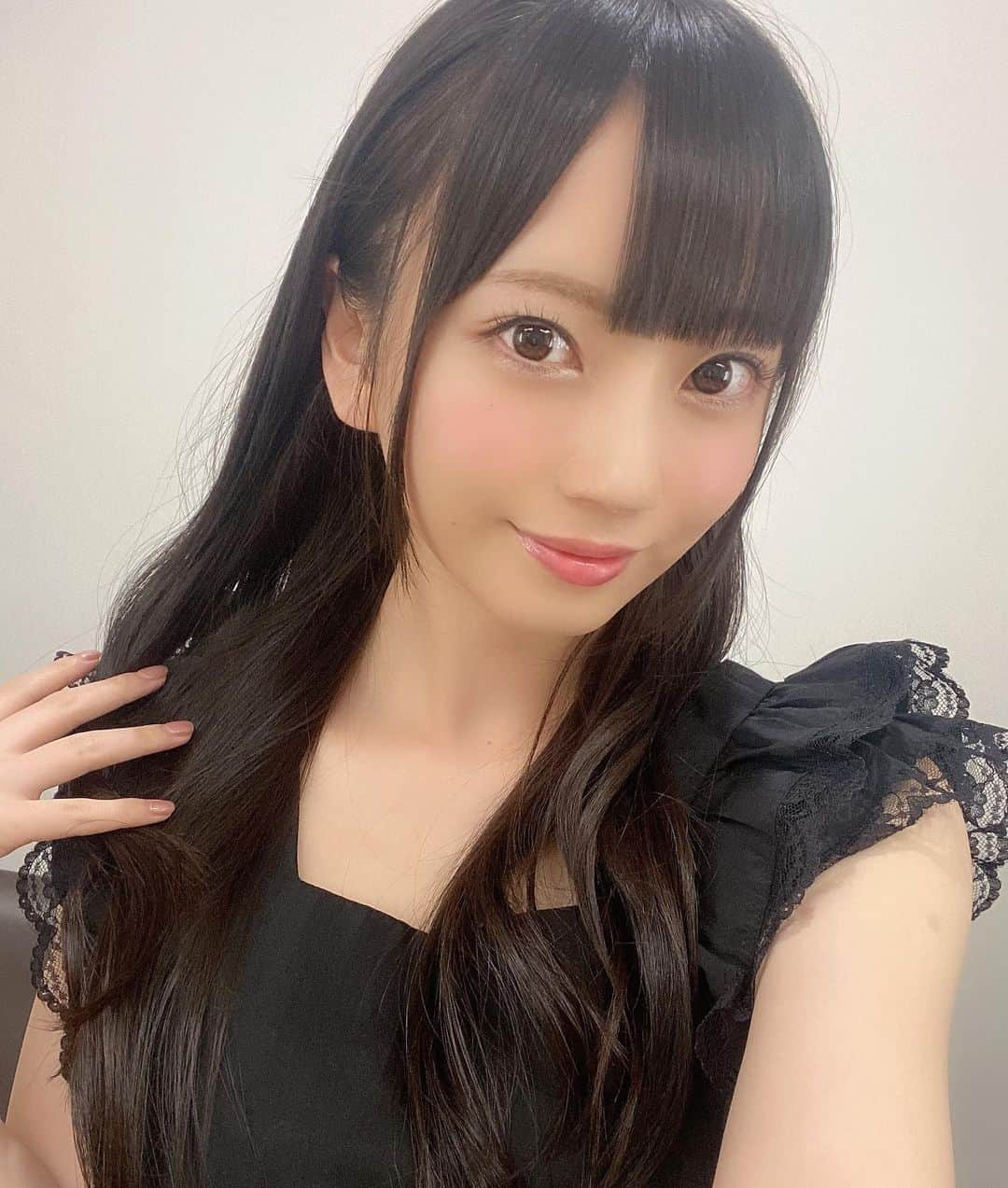 七沢みあさんのインスタグラム写真 - (七沢みあInstagram)「おはようございます🥺🖤  #七沢みあ #七沢美亚 #カプセルエージェンシー #ムーディーズ」8月12日 9時21分 - mia.nanasawa