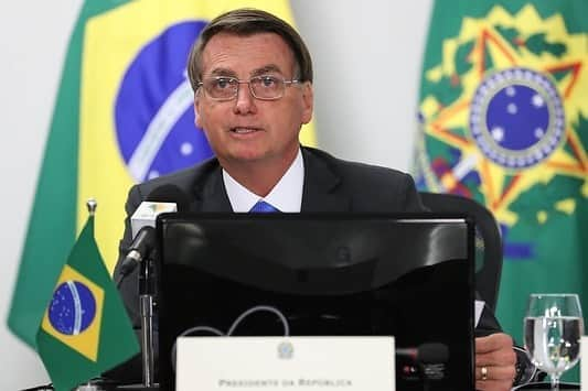 ジルマ・ルセフさんのインスタグラム写真 - (ジルマ・ルセフInstagram)「O Presidente Jair Bolsonaro participou da 2ª Cúpula Presidencial do Pacto de Letícia, com chefes de Estado sul-americanos. Durante videoconferência, lembrou que governo brasileiro tem tolerância zero com crimes ambientais. Saiba mais: https://bit.ly/2PHJJjp Fotos: Marcos Corrêa/PR」8月12日 9時32分 - presidenciadobrasil