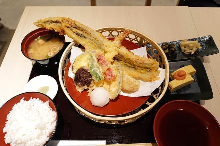 福岡グルメ 福岡ランチ「デビログ」のインスタグラム