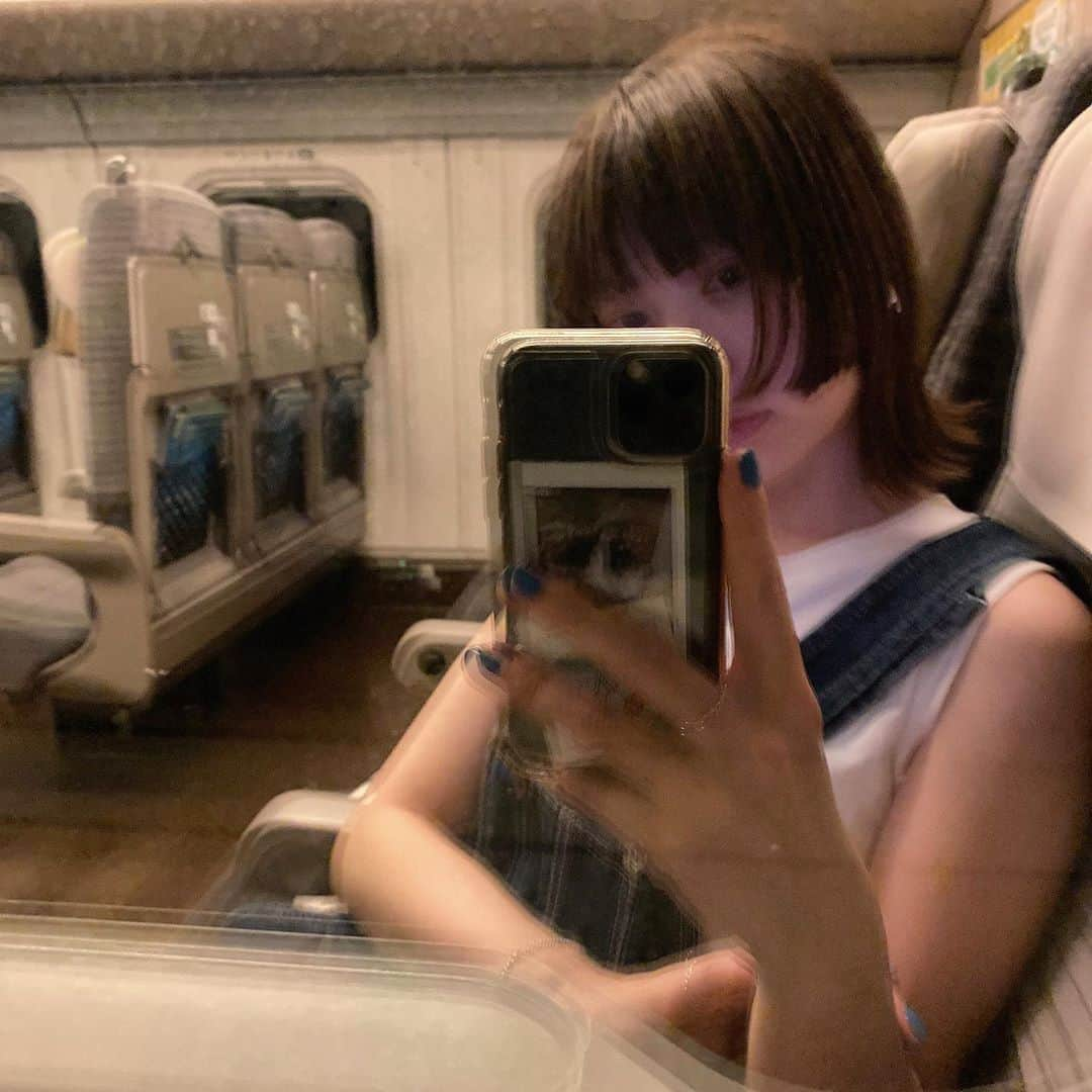 大枝瑞希さんのインスタグラム写真 - (大枝瑞希Instagram)「👽🚄👽🚄👽🚄👽🚄」8月12日 16時40分 - __mzkxx__