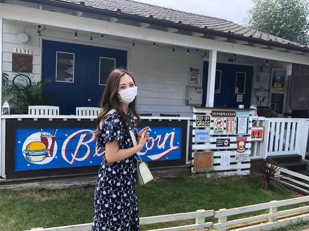 西村季里子さんのインスタグラム写真 - (西村季里子Instagram)「・ 沖縄みたいで楽しかった 沖縄行ったことないけど  #ジョンソンタウン  #入間 #イルマニア #沖縄 #🌺 #わんこがたくさんいて幸せ空間だった #🐶」8月12日 12時36分 - kiriko_nishimura