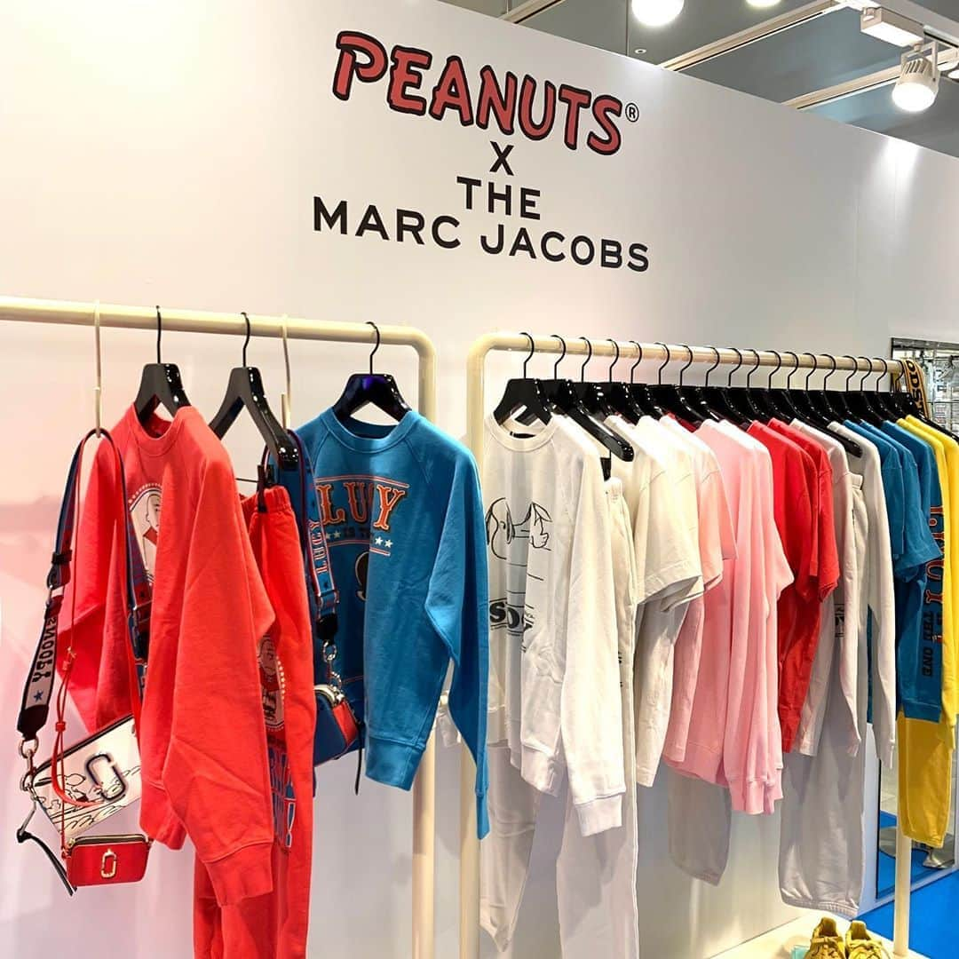 HANKYU.MODEさんのインスタグラム写真 - (HANKYU.MODEInstagram)「PEANUTS × THE MARC JACOBS POP UP SHOP Until 8/25 At 3F Cotocoto Stage31  At HANKYU E-STORES HANKYU FASHION 詳しくはプロフィールURLをチェック！ #Hankyu #HANKYUMODE #umedahankyu #阪急うめだ本店 #うめだ阪急 #阪急百貨店 #osaka #umeda #mode #PEANUTS #MARCJACOBS #THEMARCJACOBS #SNOOPY #ピーナッツ #マークジェイコブス #スヌーピー #コラボレーション #Tシャツ #バッグ」8月12日 12時30分 - hankyumode