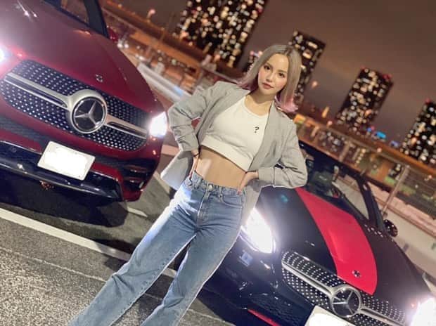 丘咲エミリのインスタグラム