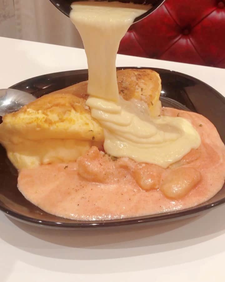 桜井莉菜のグルメインスタ