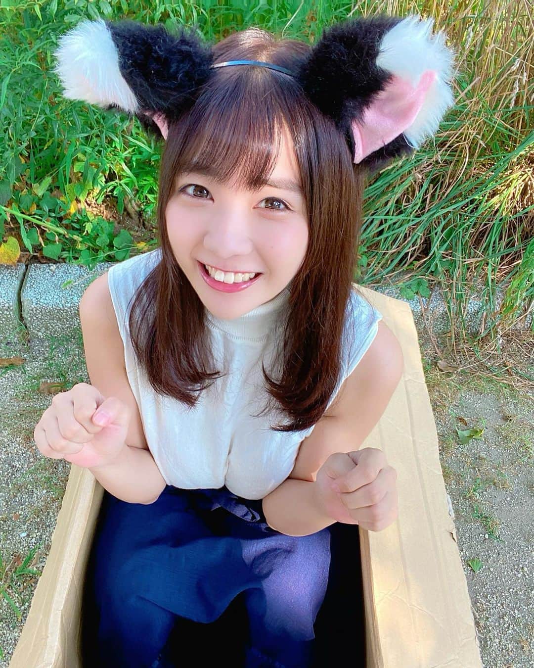 天羽希純のインスタグラム：「Happy  birthday 自分！💪  24歳になっちゃったなぁ〜 はやいはやい😓😓  でもポジティブに、24歳は24歳なりの魅力をみつけて私らしくいます🥰  今年も夢に向かって突っ走るぞー🤭  #誕生日 #happybirthday #誕生日プレゼント #猫 #猫コスプレ #コスプレ #cosplay #gravure #可愛い女の子」