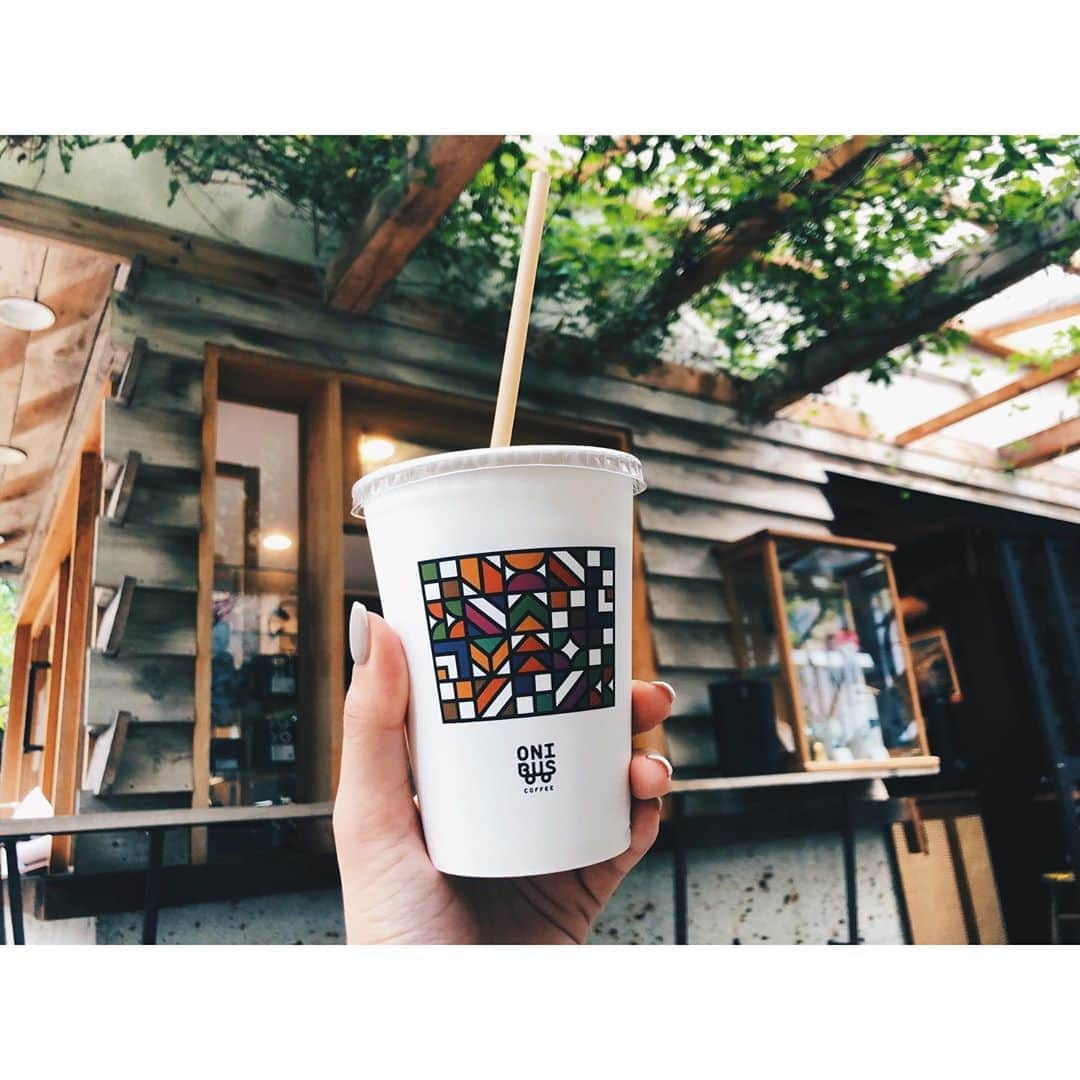 高橋菜生さんのインスタグラム写真 - (高橋菜生Instagram)「. 【ONIBUS COFFEE】 ここのカフェラテミルク感がつよめで すごく美味しかった🤍 . #onibus #onibuscoffee #cafe #cafestagram #cafelatte  #instagood #instalike #instagram #カフェ #カフェ巡り #カフェスタグラム  #オニバスコーヒー #中目黒 #中目黒カフェ」8月12日 13時52分 - nao1118takahashi