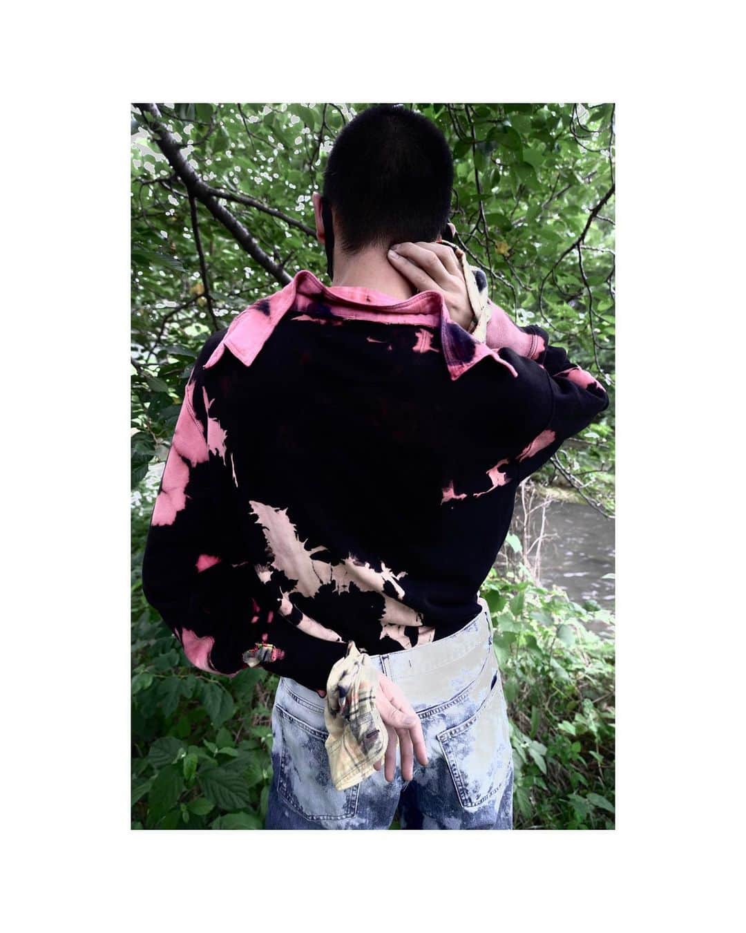Shun Watanabeさんのインスタグラム写真 - (Shun WatanabeInstagram)「@uniqlo flannel shirt and sweatshirt tie-dye and embroidered by me ♻️ thank you @atsukiito_ 💗 #uniqlotokyo」8月12日 14時19分 - shun_watanabe