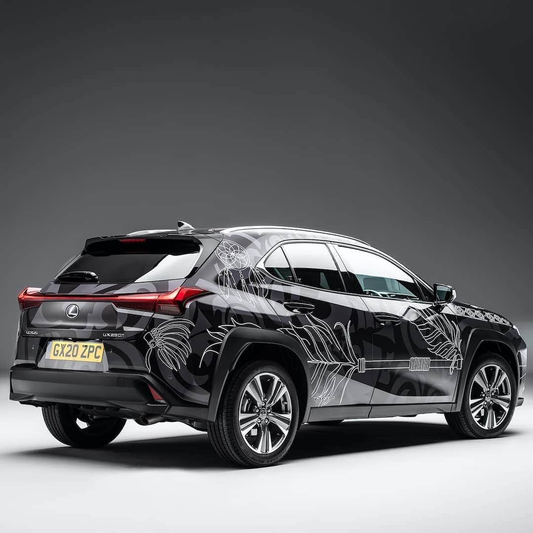 Lexus UKさんのインスタグラム写真 - (Lexus UKInstagram)「Making visions a reality. Two unique designs have been used to transform the #LexusUX. One inspired by Japanese art, the other features Native American tribal symbols.   Which #TattooCar do you like the most?  #Design #CarDesign #Lexus #Carsofinstagram #Tattoo #Tattoos #Craftsmanship #LexusTattooCar #LexusUX #TribalTattoo #TribalTattoos #JapaneseTattoo」8月13日 1時02分 - lexusuk