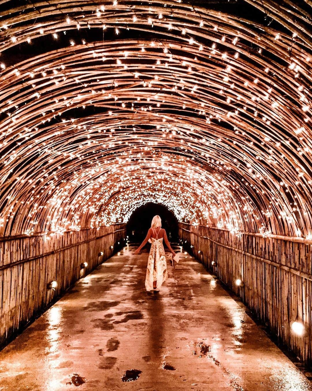 さんのインスタグラム写真 - (Instagram)「‘Will you walk with me in the pouring rain through the tunnel of magical lights?’ ✨ I love that you @bobbybense are always up for anything. You ignite a brilliant light in my heart and soul. Thanks for always dancing through the storms of life with me ✨  Reminiscing back to a wild trip we took to Thailand many moons ago during a crazy monsoon. Even during the storm and constant rain, light always found its way to crack through and bring beauty and hope of a brighter day ✨  Tag and thank that person in your life that lifts you up and brings sunshine to your days ☀️  📸 @bobbybense  #sixsensesyaonoi #sixsenses #sixsensesresort #luxuryresort #inspiration #loveandgratitude #tunneloflove #tunneloflights #thailand #visitthailand #wonderful_places #beachesnresorts #loveandlight #travelcommunity #travelblogger #beautifuldestinations #dancingintherain」8月12日 17時53分 - helen_jannesonbense