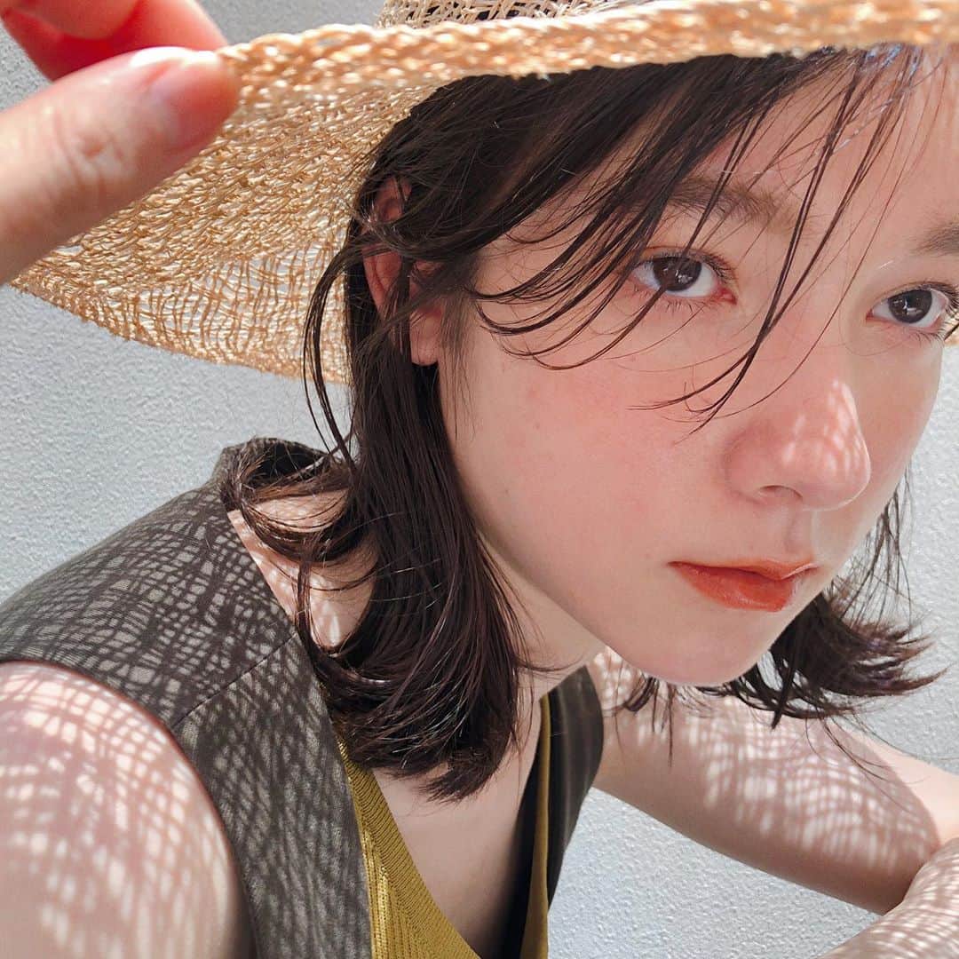 野々口祐子のインスタグラム：「まだまだ暑い☀️ 今週まだ空きあります😊 ご予約お待ちしてます✂️✂️✂️ #nono_hair #nono_make  #syan_tokyo」