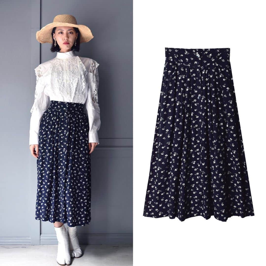 Sisterさんのインスタグラム写真 - (SisterInstagram)「-「USED&VINTAGE」Now on sale- #sister_tokyo #used #vintage #sisterusedselection #onepiece #dress #boots #toga #togapulla #uplink #alexandrojodorowsky  #skirt #maisonmargiela #hat」8月12日 18時07分 - sister_tokyo