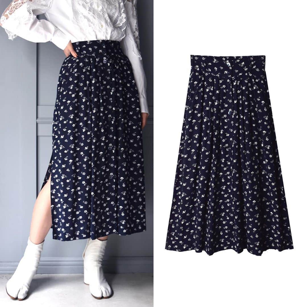 Sisterさんのインスタグラム写真 - (SisterInstagram)「-「USED&VINTAGE」Now on sale- #sister_tokyo #used #vintage #sisterusedselection #onepiece #dress #boots #toga #togapulla #uplink #alexandrojodorowsky  #skirt #maisonmargiela #hat」8月12日 18時07分 - sister_tokyo