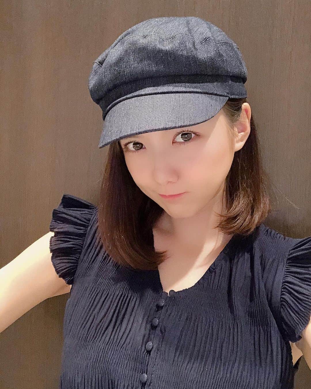 平口みゆきさんのインスタグラム写真 - (平口みゆきInstagram)「前髪切りにいかないとなぁ。 . . . . . #キャスケット #帽子 #らくちんコーデ #アクセサリー #つけたい #けど #なにつければいいかわかんない #笑 #selfie #me #followｍe #japanesegirl #平口みゆき #hiraguchimiyuki」8月12日 18時35分 - hiraguchimiyuki25