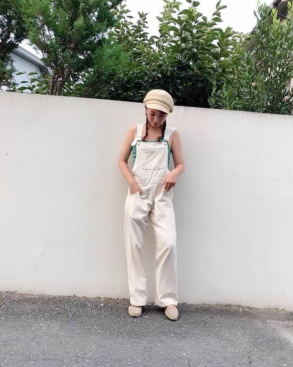 のインスタグラム：「アツ！！！🌞 ・ ・ ・ 最近お気に入りの @rustal_official のオーバーオール🐮🍃 ・ ・ #rustal#ラスタル」