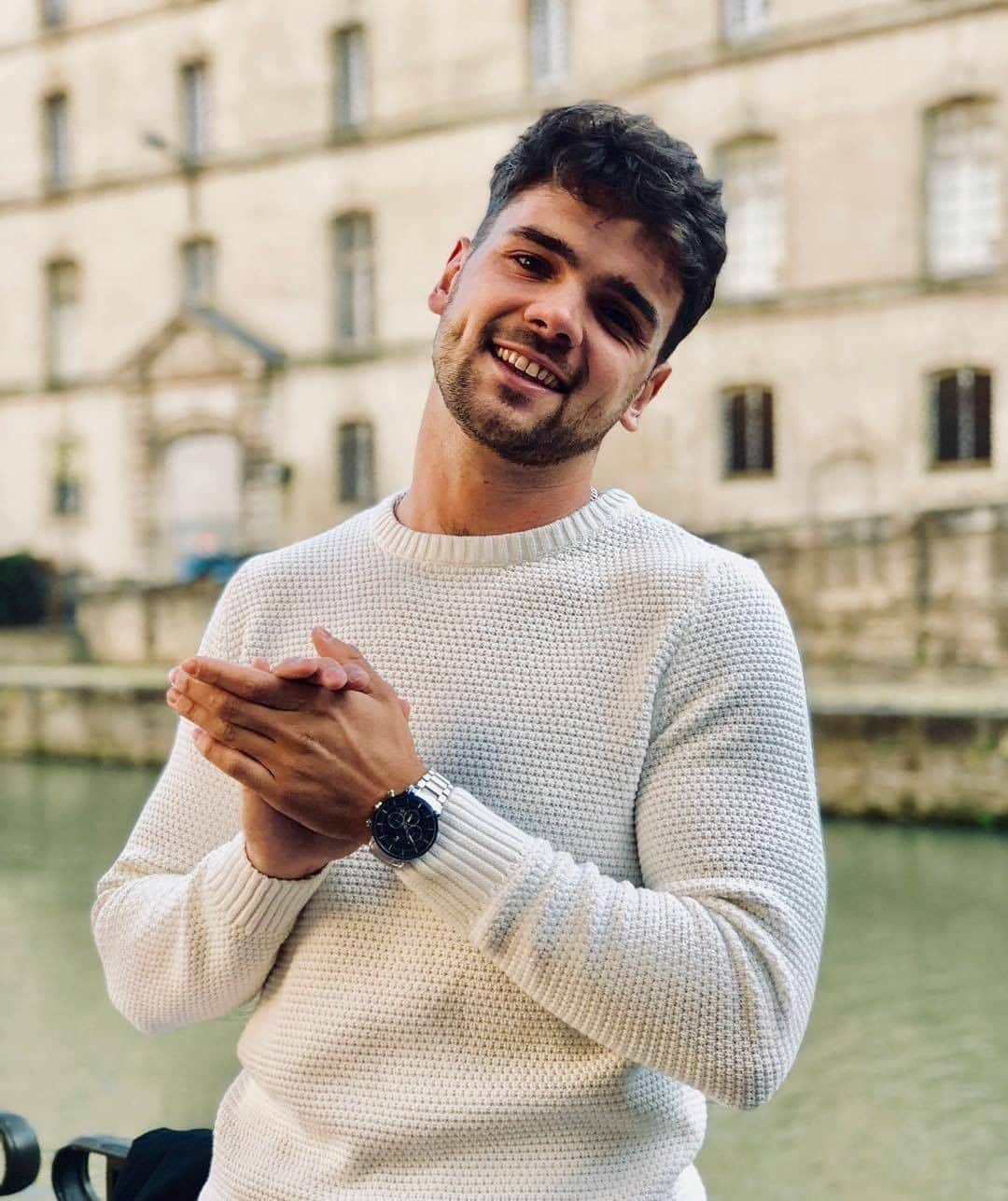 のインスタグラム：「🇫🇷 Cette montre de la collection Chrono vous donnera un style affirmé  🇬🇧 This watch from the Chrono collection will give you an assertive style」