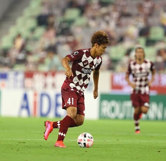 小田裕太郎のインスタグラム：「19歳。さらにギアを上げて頑張ります！メッセージなど色々ありがとうございました！！ #誕生日」