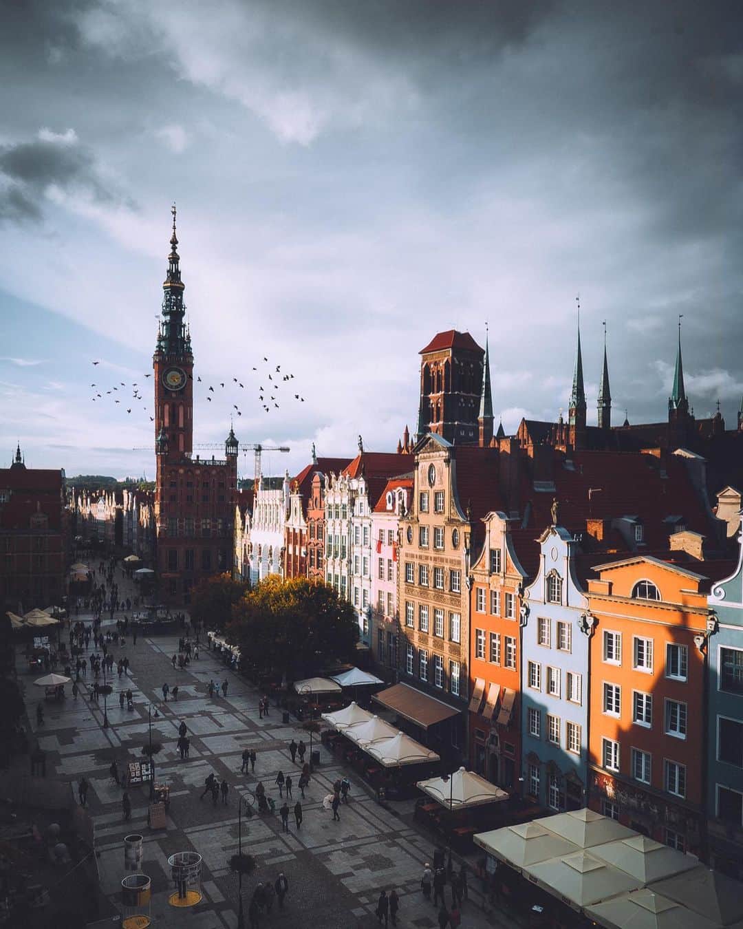 Thomas Kakarekoのインスタグラム：「let’s stay forever  Here‘s a set with some of my favorite Gdansk pictures from last weekend. From 1 to 5, which one of these would you pick?  #gdansk」