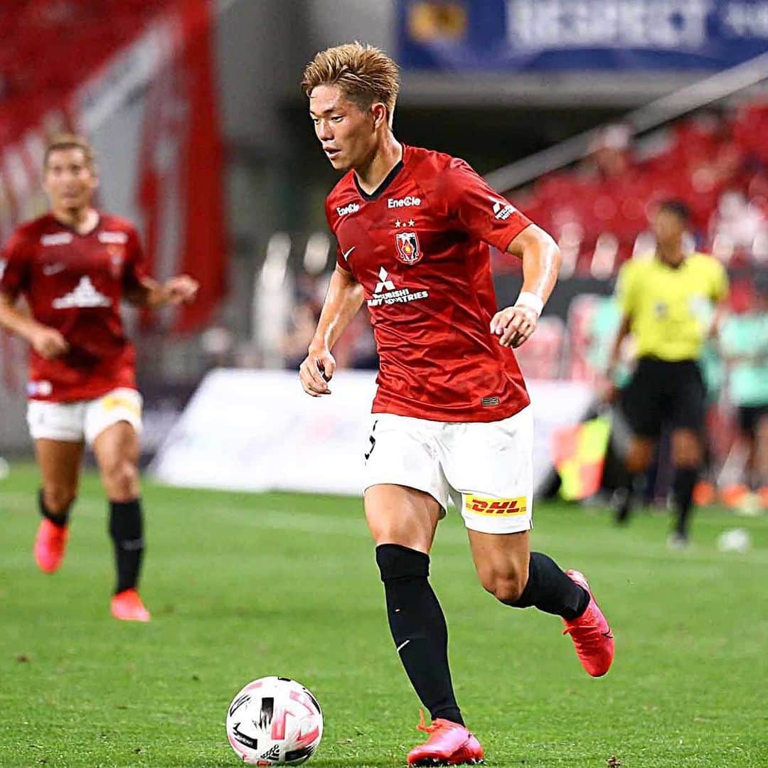 荻原拓也のインスタグラム：「アルビレックス新潟へ期限付き移籍することになりました。 チームの力になれなかったこと、自分の力不足に悔しさを感じています。大好きなこのクラブで必要とされる選手になるために必ずパワーアップします。自分の存在価値を示せるように。  #urawareds #浦和レッズ #荻原拓也 #wearereds」