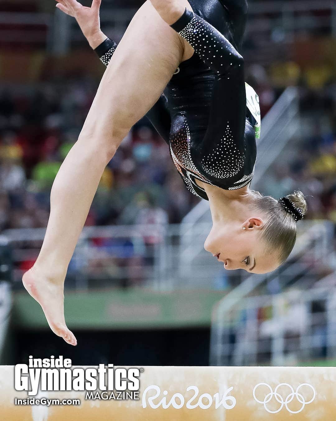 Inside Gymnasticsさんのインスタグラム写真 - (Inside GymnasticsInstagram)「#thisroutine A moment we love ❤ from Sanne Wevers' gold medal routine from Rio captured by Richard Bufolin @sannewevers.official @rbufolin   #gold #rio #balancebeam #determination #concentration #resilience #artistry」8月12日 21時29分 - insidegym