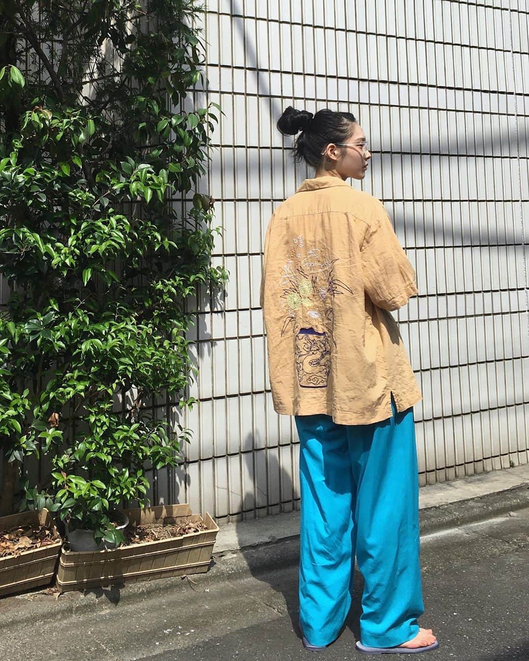 江崎ななほのインスタグラム：「☀️🥵💦 #エザ着 @carnebollente  @gvgv_official  @charleskeithofficial」