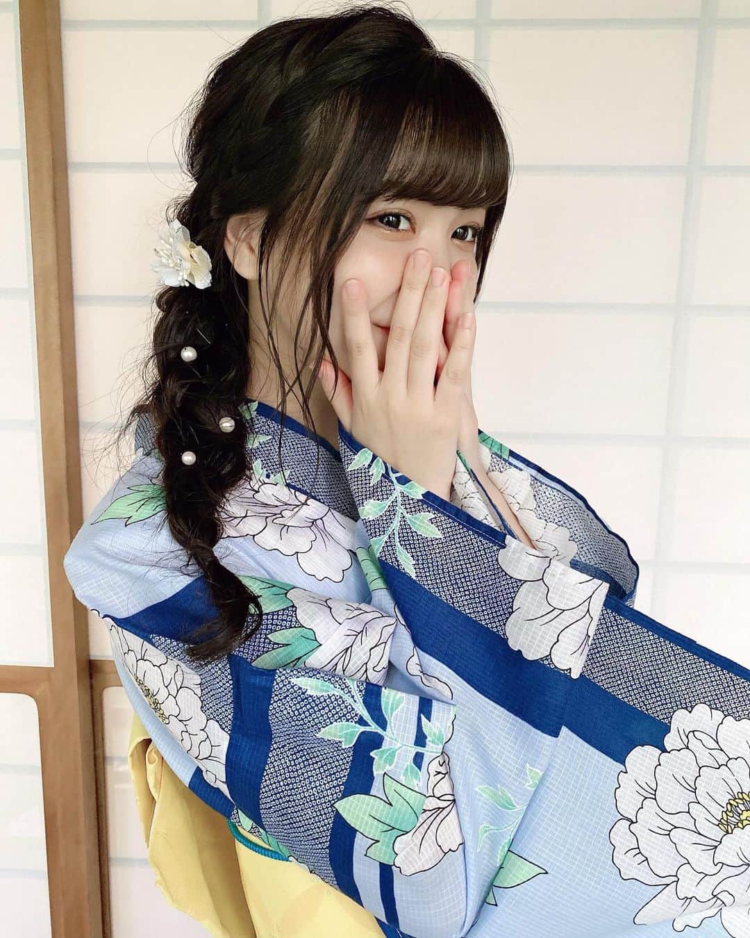 太田彩夏さんのインスタグラム写真 - (太田彩夏Instagram)「💐」8月12日 21時45分 - ayamelody0817