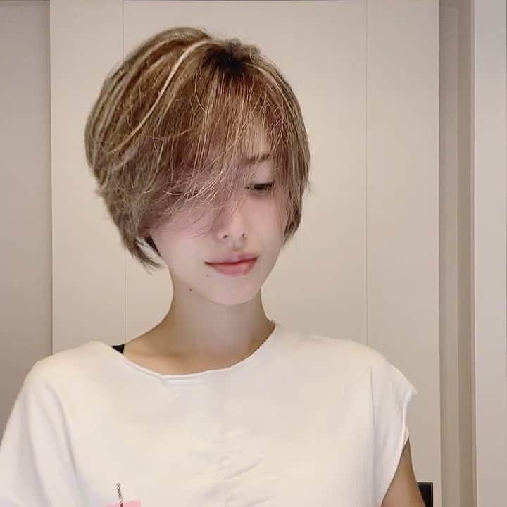 &mのインスタグラム：「髪リクエスト多いので載せておきます🥳」