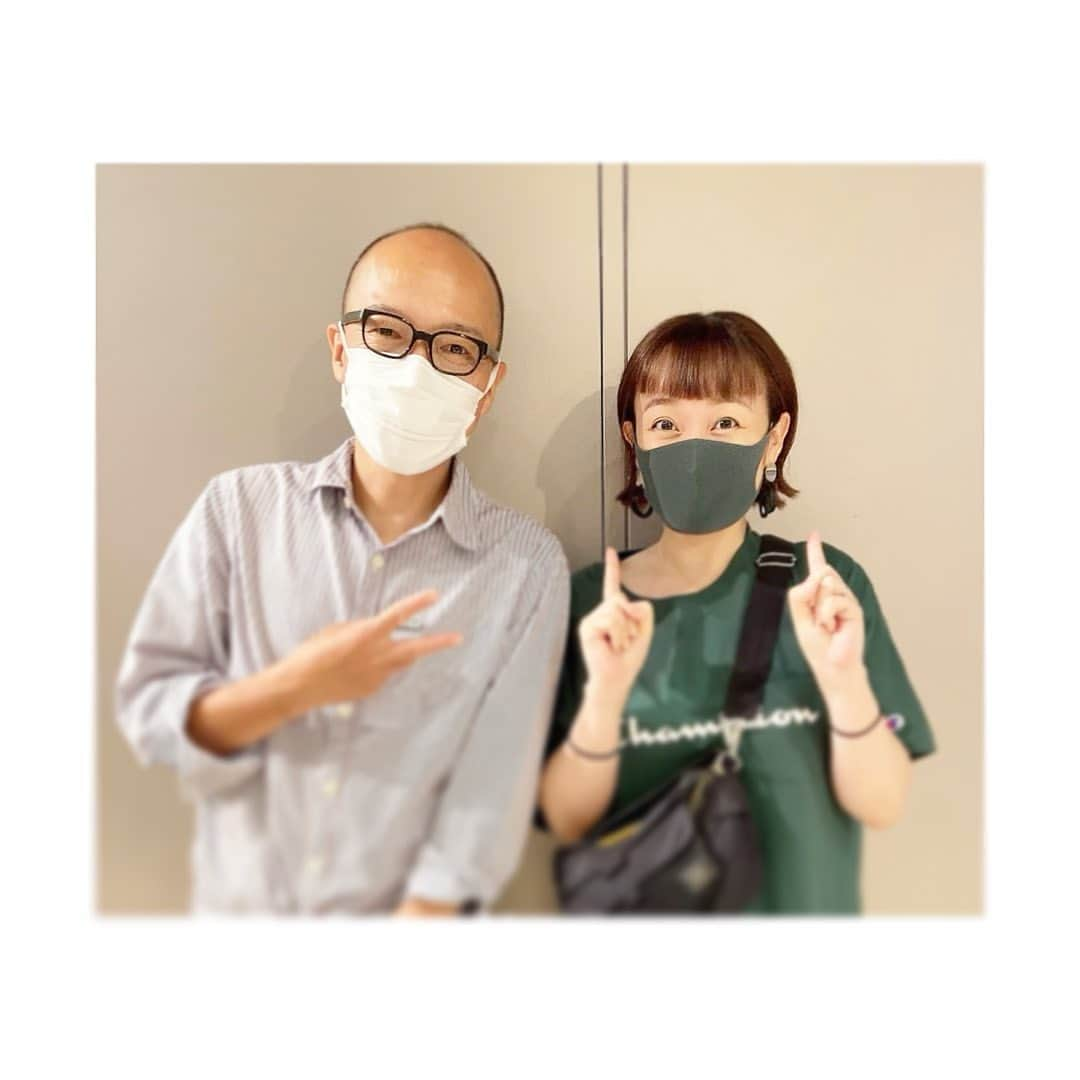 野田久美子さんのインスタグラム写真 - (野田久美子Instagram)「. 久々に髪の毛バッサリ☆☆☆ ゴッドハンドの石原さん！！笑 「imaii」といえば、カラーリストの天才・江波戸さんだけど、カットもこれまた凄いお店♡ 後日、自分でスタイリングのしやすさに感動‼︎‼︎‼︎ 石原さん、今日もありがとうございました☆ あー楽しかった(笑) この後、スキップで帰宅しましたとさ☆笑 もし美容室で悩まれてる方いたら、ご紹介しまーす☆オススメ☆ . #野田久美子#女優#ホリプロ#ホリプロ・ブッキング・エージェンシー#ミュージカル#阿波踊り#徳島#出身#笑うことが好き#お家時間#actress#musical#follow#instagood# instagood#imaii#イマイ#原宿#表参道#美容室」8月12日 22時04分 - noda_kumiko