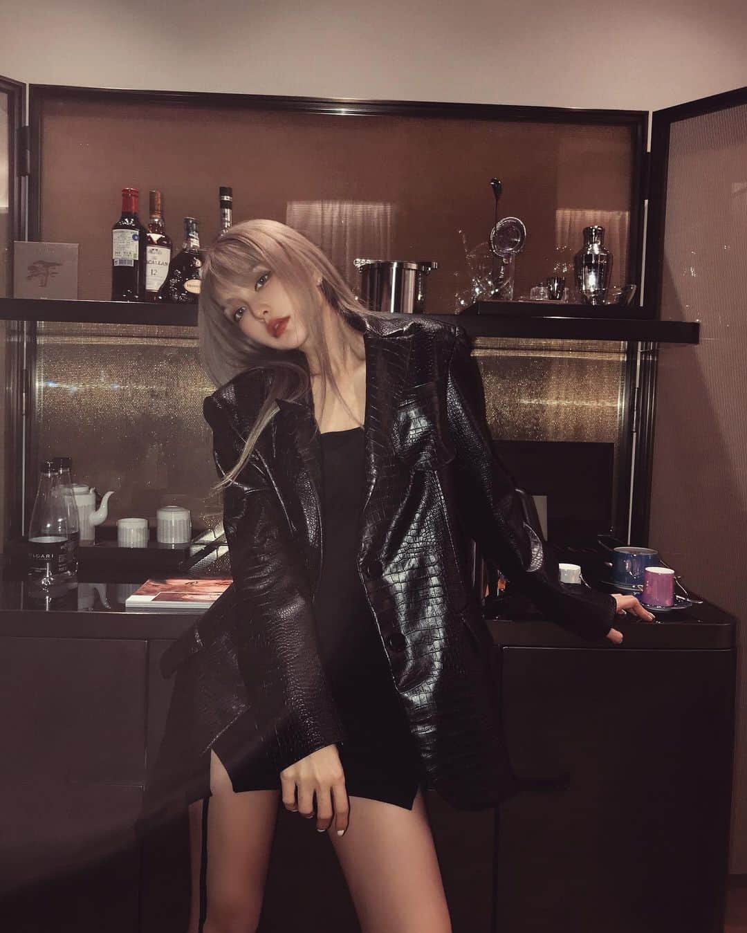 Grace Chowのインスタグラム：「最近最爱的一件外套～」