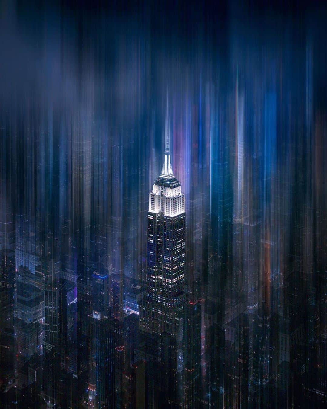 Empire State Buildingさんのインスタグラム写真 - (Empire State BuildingInstagram)「The one & only ✨ ⠀⠀⠀⠀⠀⠀⠀⠀⠀ 📷: @beholdingeye #EmpireStateBuilding」8月12日 23時29分 - empirestatebldg