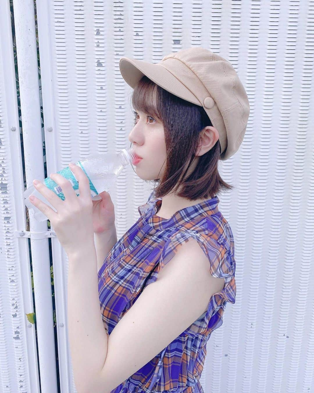 星名あゆみさんのインスタグラム写真 - (星名あゆみInstagram)「8月サイダー💠💠💠﻿ ﻿ ﻿ このサイダーおいしくてハマってる！﻿ 自動販売機限定サイダー。おすすめ💠😳﻿ ﻿ ﻿ ﻿ ﻿  #followｍe #selfie #me #photo #photography #photooftheday #fff #ワンピース #ootd #mystyle #model #데일리 #셀스타그램 #被写体 #写真 #ボブ #tiktok ﻿#good_portraits_japan #team_jp_ #as_archive #fff #ミスid #ミスid2021 #snidel #スナイデル #japanesegirl」8月12日 23時41分 - hoshina_ayumi