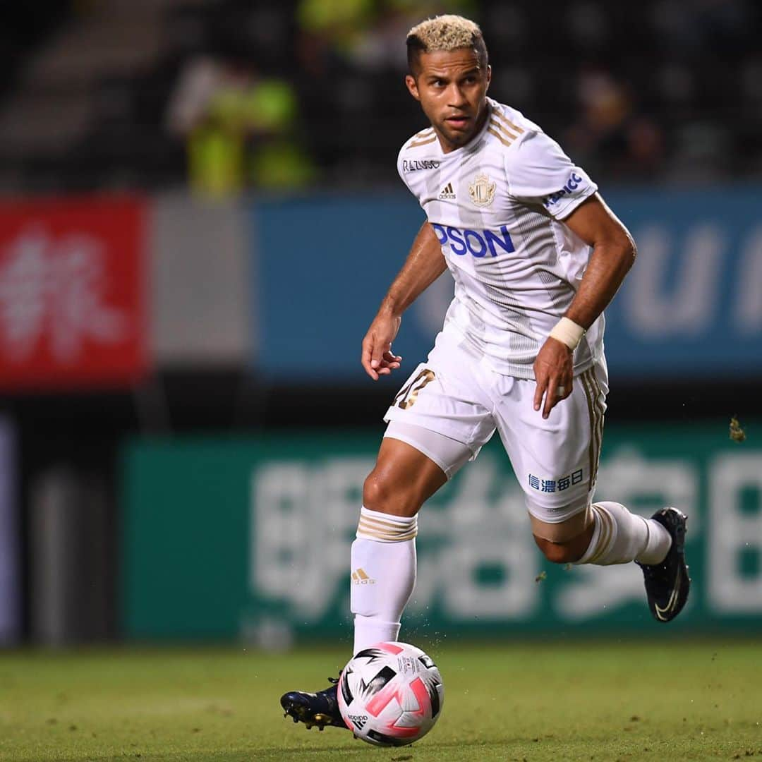 松本山雅FCさんのインスタグラム写真 - (松本山雅FCInstagram)「2020.8.12 2020 Meiji Yasuda J2 League 11th sec. Chiba 3-0 Matsumoto  #松本山雅fc #matsumotoyamaga #yamaga #onesoul #捲土雷鳥 #セルジーニョ #塚川孝輝 #アウグスト #常田克人」8月13日 0時03分 - matsumoto.yamagafc