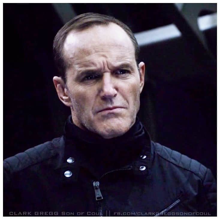 クラーク・グレッグのインスタグラム：「Can’t stop, won’t stop. #agentsofshield #TheFinalMission」