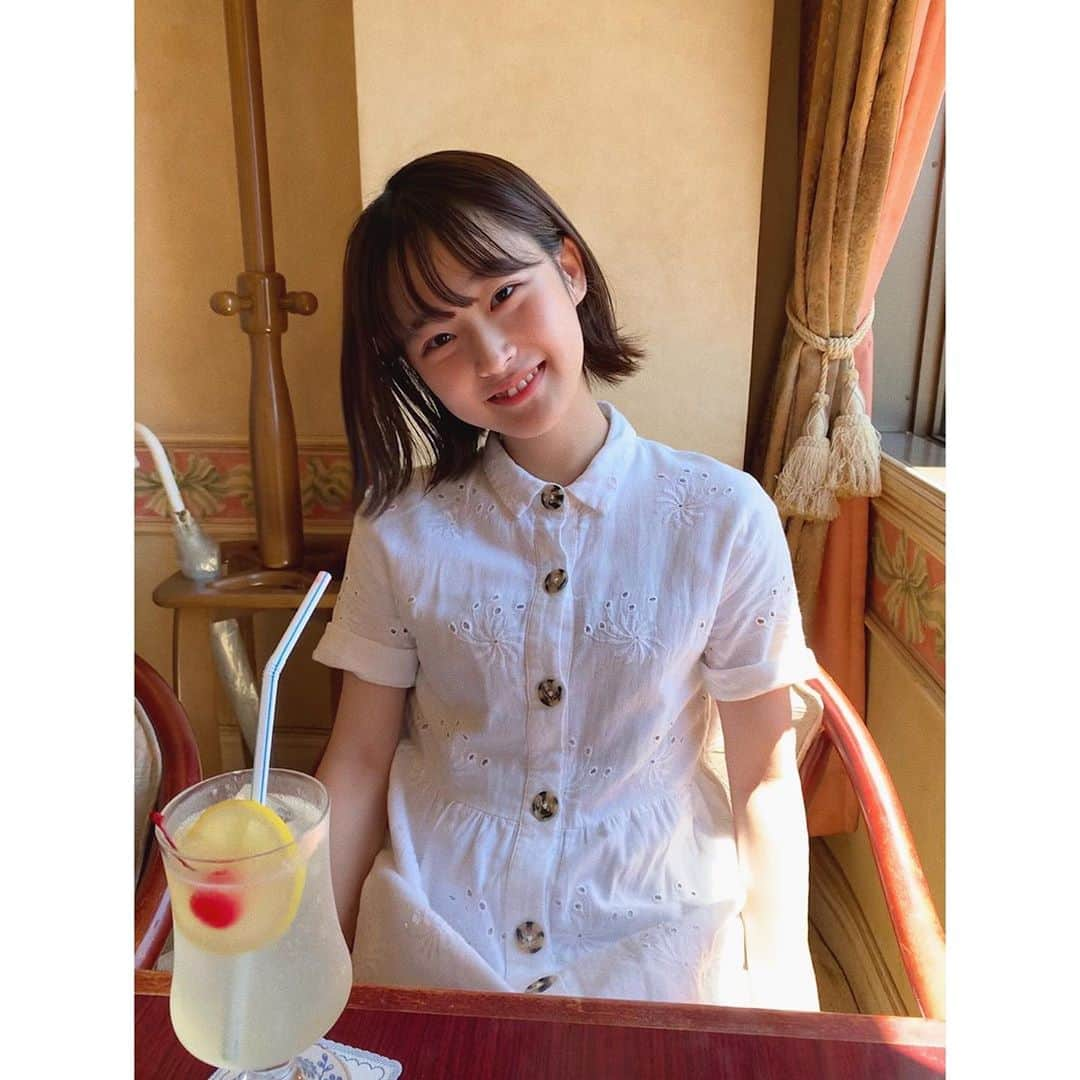 水嶋いとのインスタグラム：「・ お店の雰囲気も可愛かった🕯 写真撮った後すぐに飲み終わっちゃった、笑 ・ ・ ・ #喫茶店 #喫茶店巡り #カフェ巡り  #ボブ #ボブアレンジ #ショートボブ#タカセ」