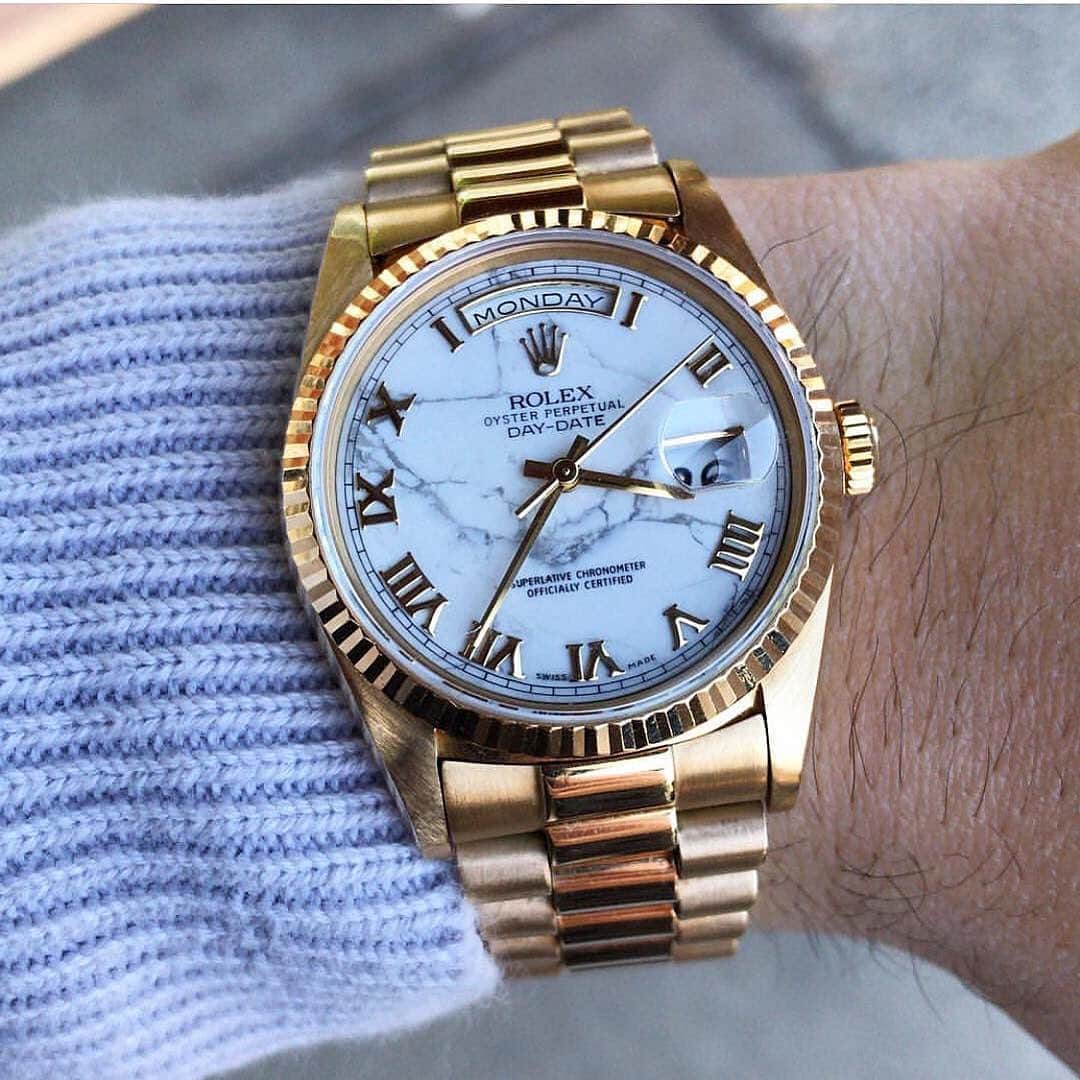 Daily Watchさんのインスタグラム写真 - (Daily WatchInstagram)「Rare Marble Dial on this Rolex Day-Date in Gold 🔥 Photo by @andrewwaldan」8月13日 2時25分 - dailywatch