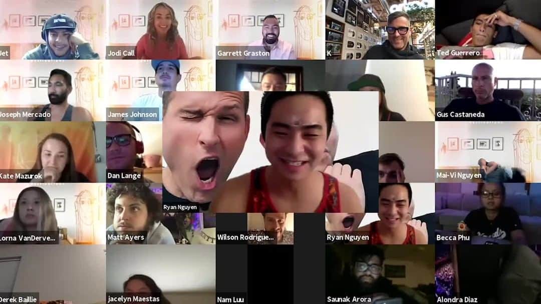 カスケイドのインスタグラム：「Did a @zoom with a few hundred of my homies and talked about @arkade Destinations: Living Room. ⁠ It was great to see your faces!⁠ Living room out now: https://smarturl.it/arkadelivingroom ((link in bio))」