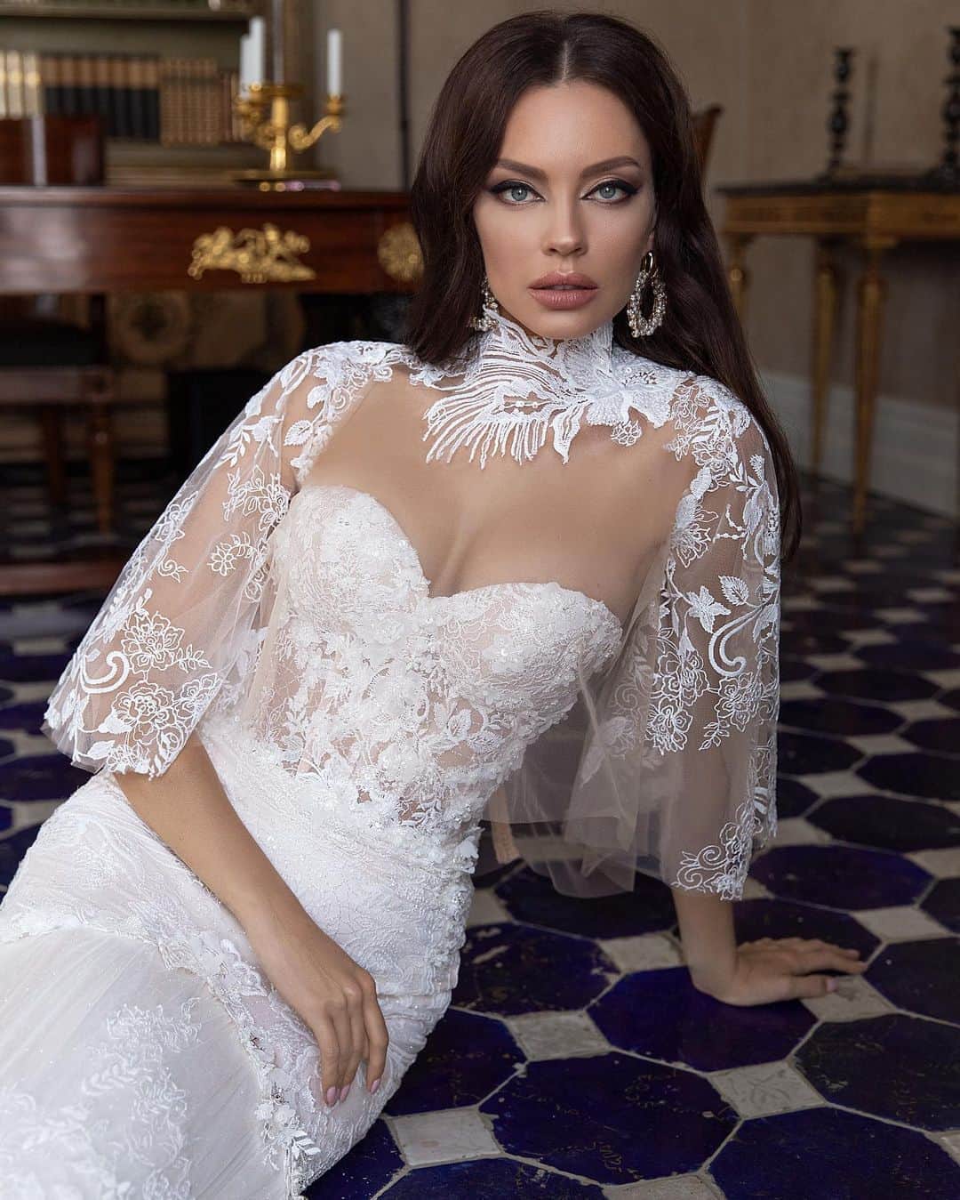 のインスタグラム：「You deserve the best outfit 😍   And therefore, @luce_sposa is ready to provide you with: ⠀ ✨ Extremely unique dress models ✨ luxury materials only  ✨ decor with selected lace and beads  ✨ individual fitting of a dress according to a figure  ✨ First class service  More on account @luce_sposa ❤️」