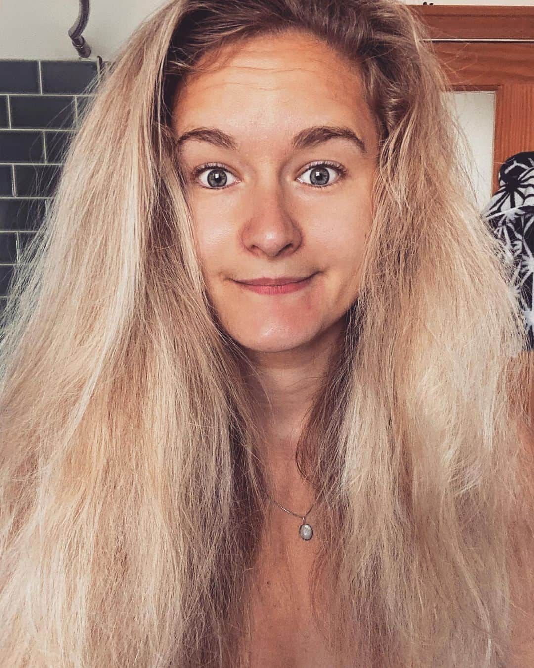 シャウナ・コックジーさんのインスタグラム写真 - (シャウナ・コックジーInstagram)「Very much over this humidity now 😂」8月13日 3時59分 - shaunacoxsey