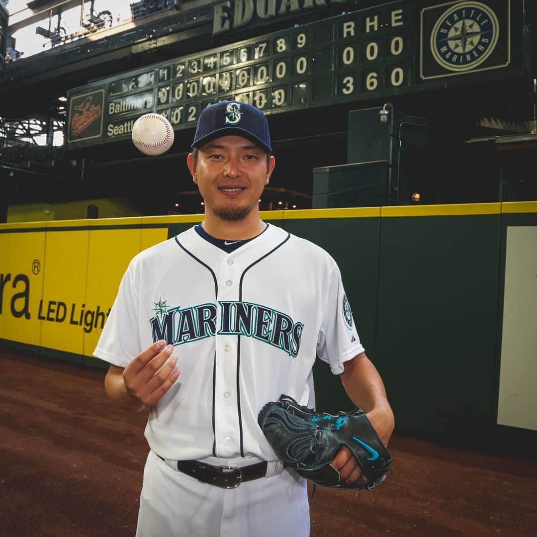 シアトル・マリナーズさんのインスタグラム写真 - (シアトル・マリナーズInstagram)「On this day in 2015, Hisashi Iwakuma became the 2nd Japanese-born pitcher to throw a no-hitter in MLB. #OTD presented by @geico.」8月13日 4時03分 - mariners