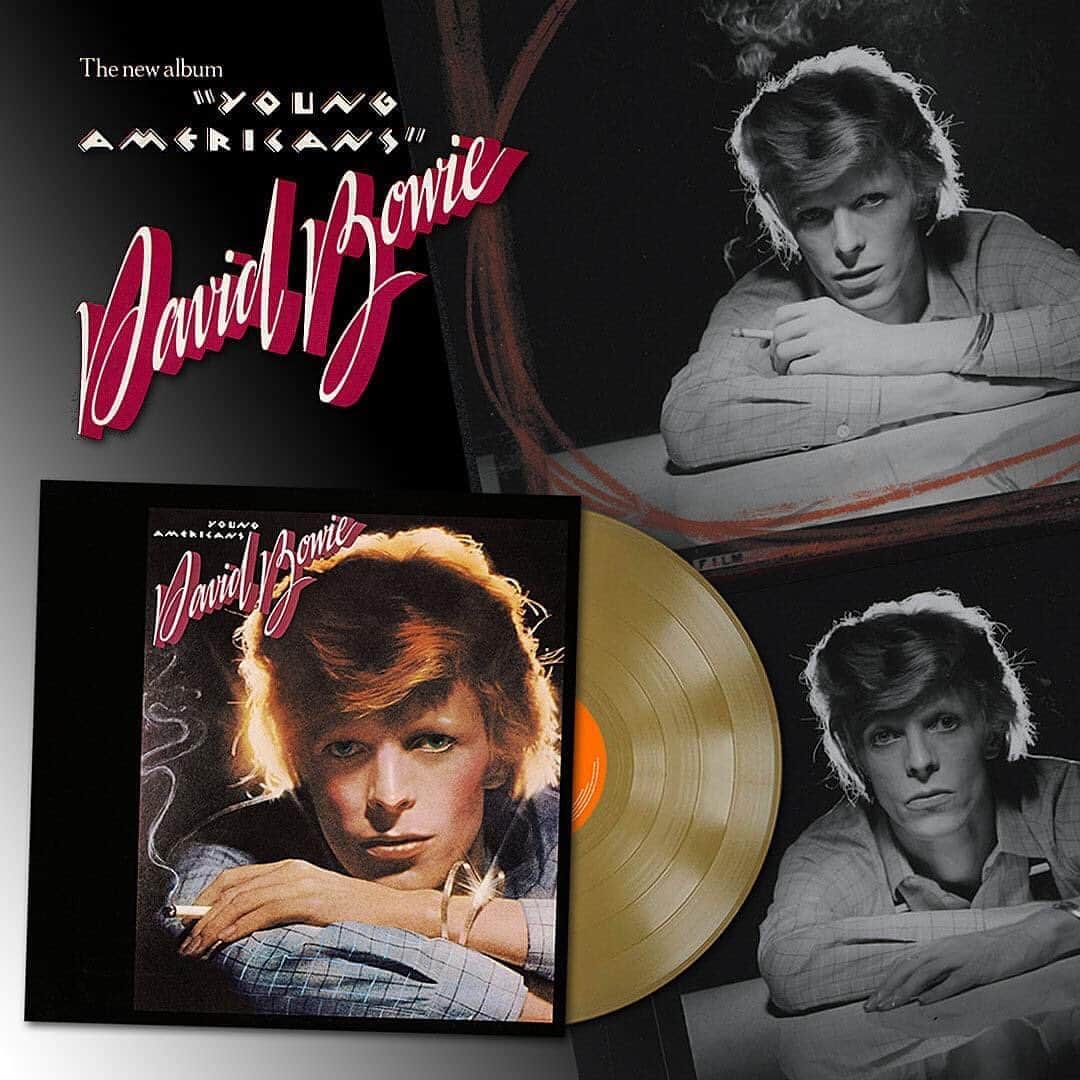 デヴィッド・ボウイさんのインスタグラム写真 - (デヴィッド・ボウイInstagram)「YOUNG AMERICANS 45TH GOLD VINYL DUE   “What’s your name?”   In celebration of the 45th anniversary of David Bowie’s Fame becoming his first #1 single in the US, Parlophone will issue a limited edition ‘bricks & mortar’* only, gold vinyl version of the album from whence it came, Young Americans.   The Young Americans gold edition will be released next month ‪on Friday 18th September‬, Fame peaked at #1 45 years earlier to the week, on 20th September, 1975.   Fame was preceded by the Young Americans single in the US, a release which was also a Top 30 hit on the BILLBOARD HOT 100 in May of the same year.   Young Americans is the latest in a series of 45th anniversary Bowie vinyl albums reissued in recent years. Previous releases in the series have included gold vinyl versions of Hunky Dory and The Rise And Fall Of Ziggy Stardust And The Spiders From Mars, a silver vinyl release of Aladdin Sane plus a red vinyl edition of Diamond Dogs.   * For those unfamiliar with the term, ‘bricks & mortar’ refers to physical stores as opposed to online retailers.   #YoungAmericansGold  #BowieFame  #BowieVinyl」8月13日 4時49分 - davidbowie