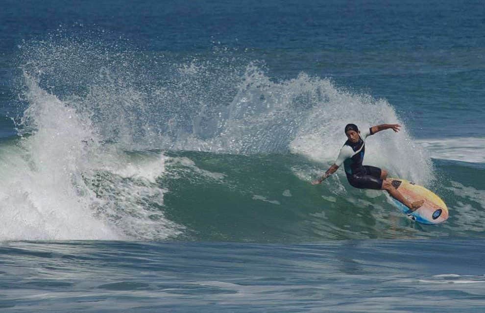 ミグエル・プッポのインスタグラム：「Rail 🙌🌊🏄‍♂️ #Maresias #Surf #Wsl (🎥: @fariacaio )」