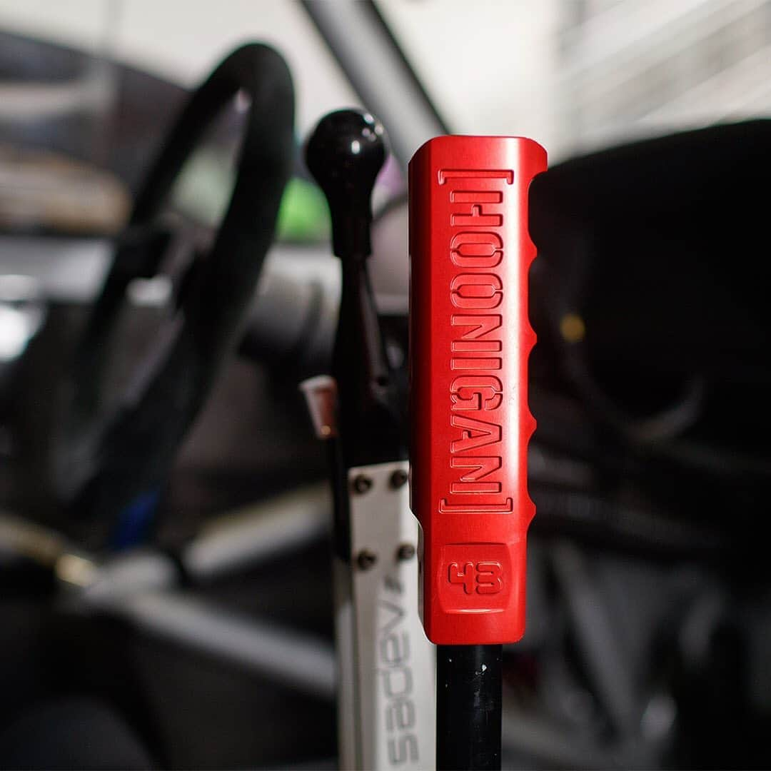 ケン・ブロックさんのインスタグラム写真 - (ケン・ブロックInstagram)「I love a good hand brake handle! How many of my vehicles can you identify by just the handbrake design??  Ready - set - go …」8月13日 6時09分 - kblock43