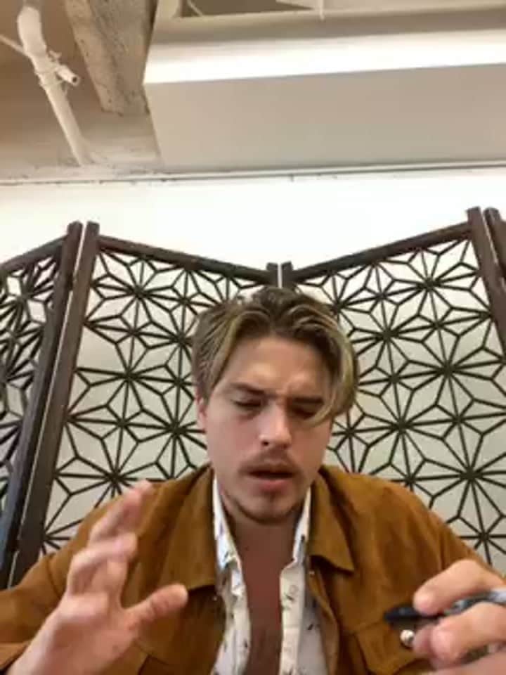 ディラン・スプラウスのインスタグラム：「Thanks for stopping everyone, cool to see some old friends.」
