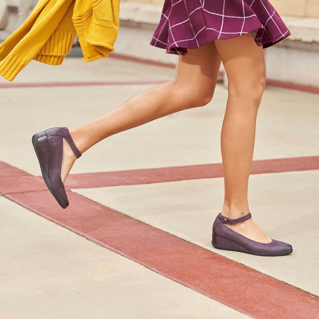 ダンスコさんのインスタグラム写真 - (ダンスコInstagram)「Elevate your look. Shop Shaylee on our website now.」8月13日 8時30分 - dansko