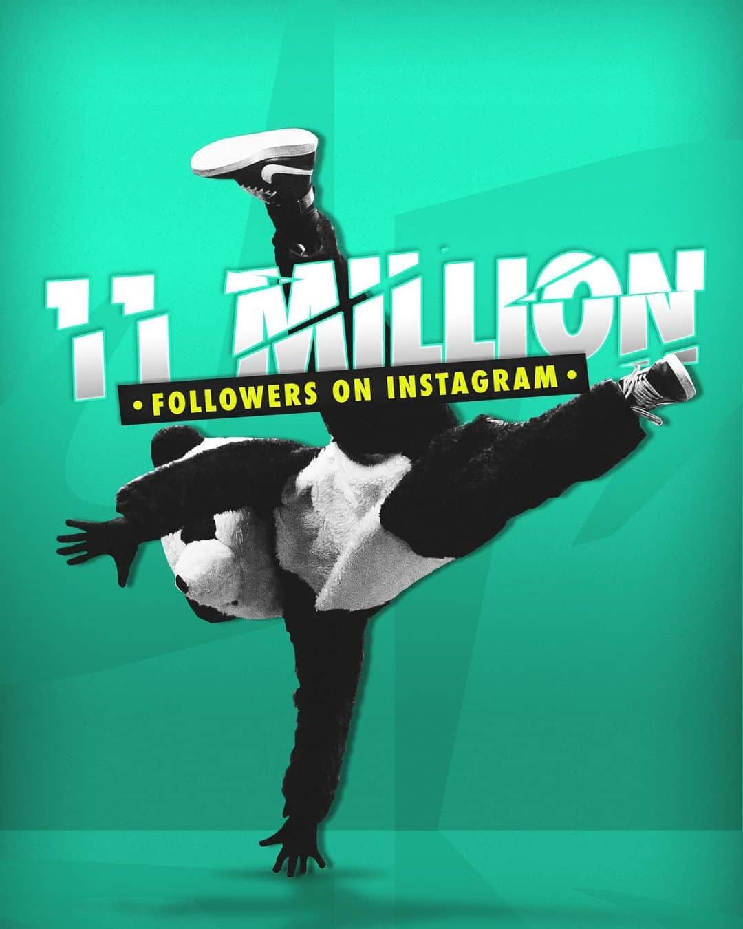 Dude Perfectさんのインスタグラム写真 - (Dude PerfectInstagram)「🐼 11,000,000! 🐼 THANK YOU, IG fam!」8月13日 8時48分 - dudeperfect