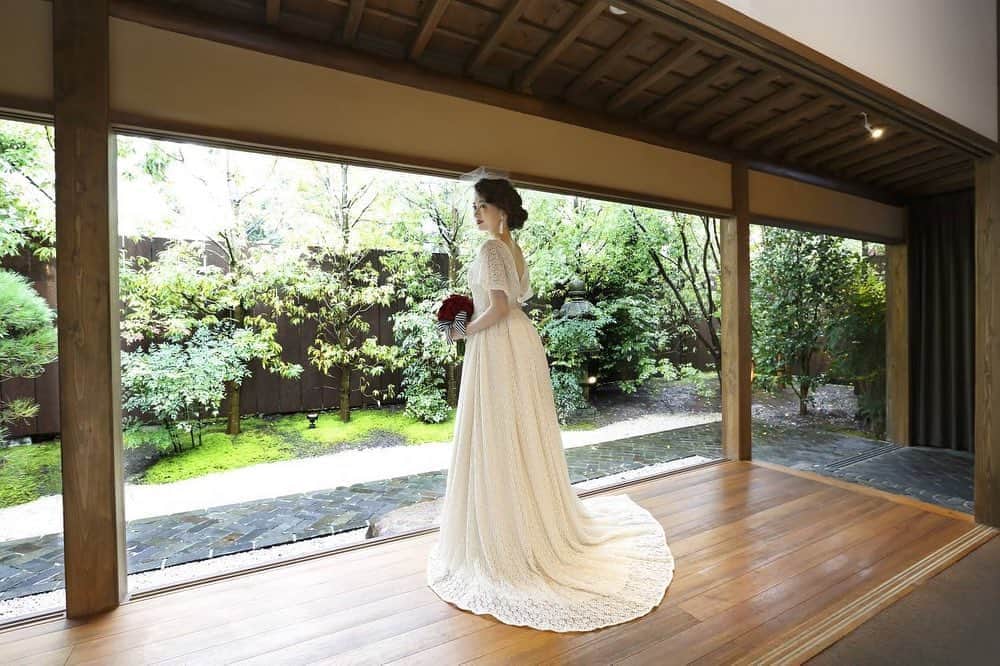 萬屋本店のグルメインスタ