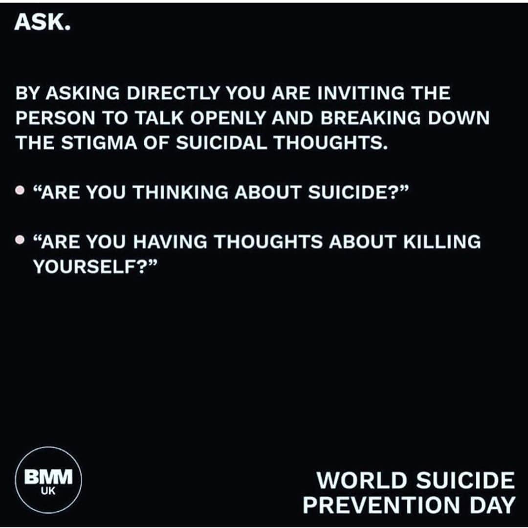 アンドリア・バーバーさんのインスタグラム写真 - (アンドリア・バーバーInstagram)「Suicide prevention awareness should be EVERY DAY. Hotlines are good. Hashtags are good. But often, this doesn’t even scratch the surface of someone’s deep pain.  The onus is on ALL OF US to check in with each other. Reach out. Ask the difficult questions. Trust your gut. If someone you love doesn’t seem okay, keep asking the difficult questions. Listen. Meet them where they’re at, and love them without judgement.   YOUR TIME is the most valuable thing you can offer to someone who is suffering. ❤️🌎」9月11日 14時12分 - andreabarber