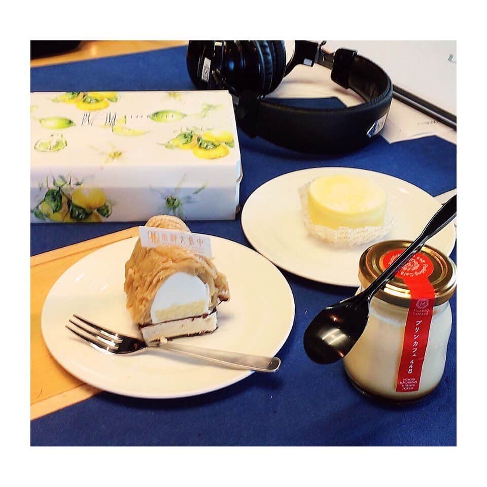 柴田幸子さんのインスタグラム写真 - (柴田幸子Instagram)「スイーツなかのさんの 🍰💗おすすめスイーツBEST3🍰💗  🍮Pudding Cafe 448「ローズプリン」 🥧INFINI「ベルガモットのチーズケーキ6個入」 🌰中島大祥堂「かやぶき」  お土産まで頂いちゃいました〜🤤🙏🏻✨  スイーツなかのさん、ありがとうございました🙌🏻」9月11日 13時33分 - shibata_sachiko